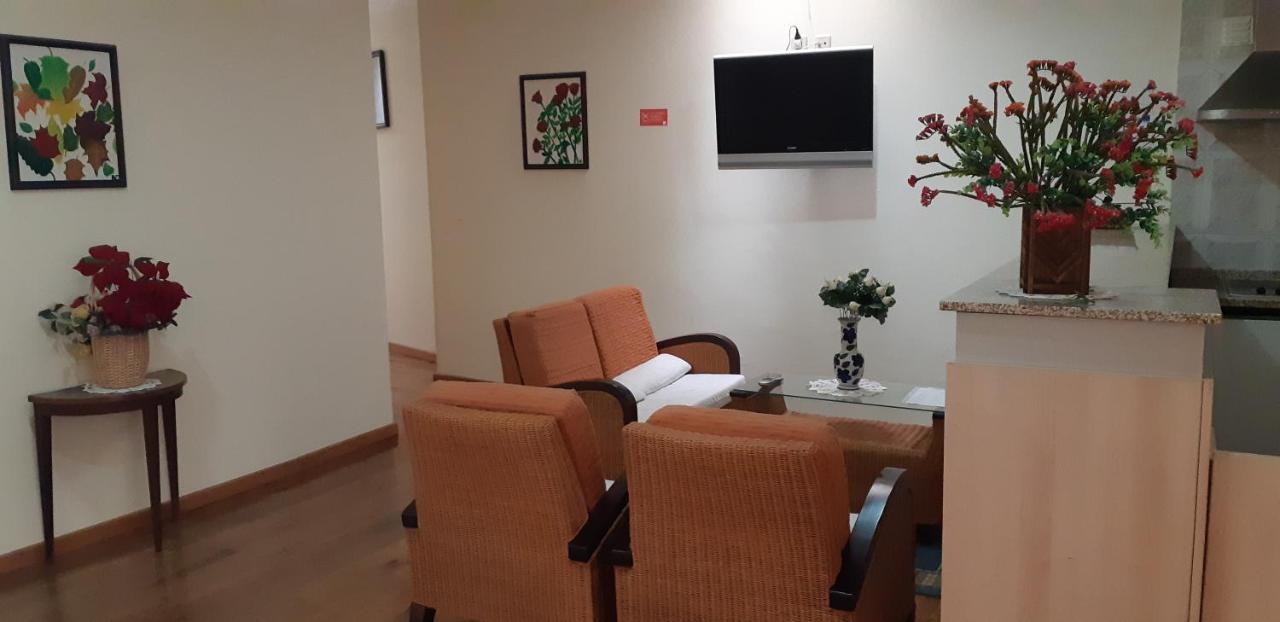 Готель Residencialusobrasileira Леса-да-Палмейра Екстер'єр фото